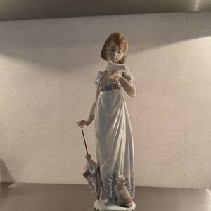 Charming Lady Sculpture with Umbrella and Cat